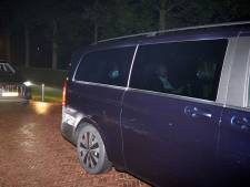 Koning weer terug in Nederland na omstreden vakantietrip