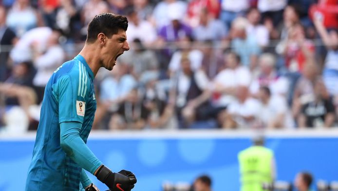 Les intentions de Thibaut Courtois semblent claires: partir au Real Madrid le plus tôt possible.