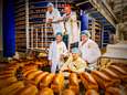Honderdjarige bakker Visser uit Alphen bakt het brood van alle Jumbo’s