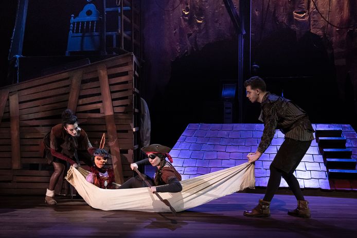 Theater Terra speelt ‘Peter Pan’.