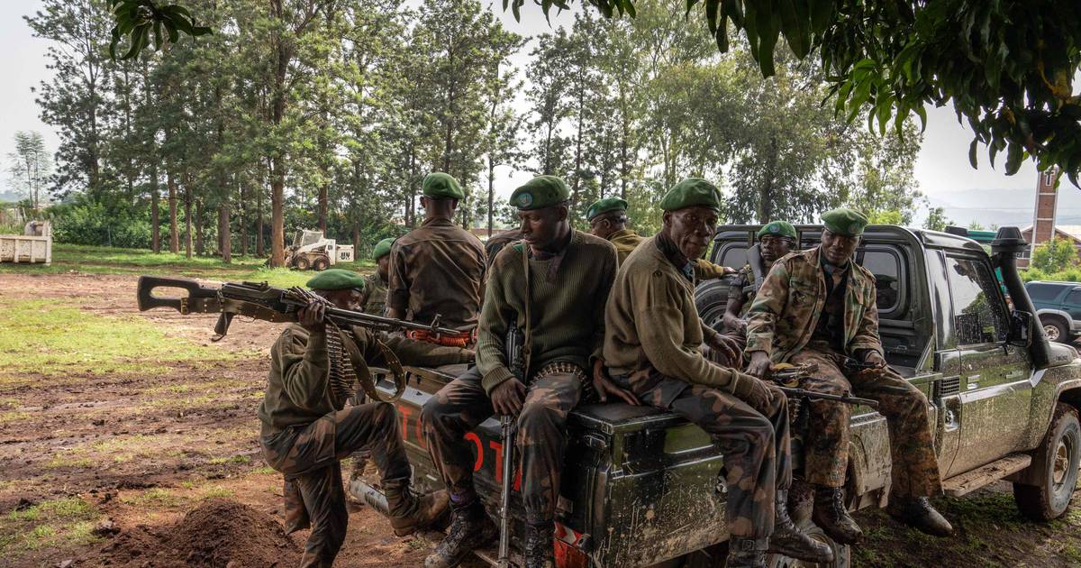 Vn Blauwhelmen Dragen Eerste Basis Over Aan Congo Operatie Moet “ordelijk Verantwoordelijk En