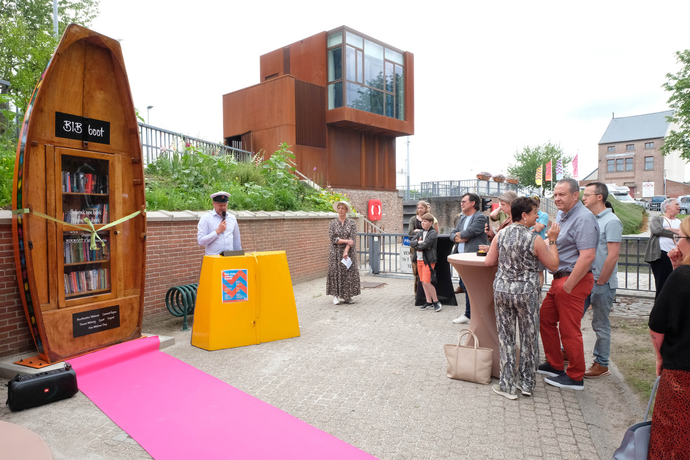 KleinWillebroek tovert oude sloep om tot ‘BIBboot’ “Dromen van