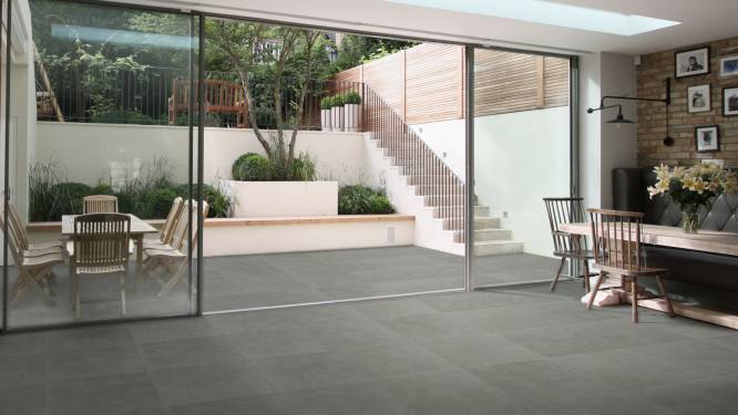 Zo laat je de grens tussen je terras en interieur verdwijnen 
