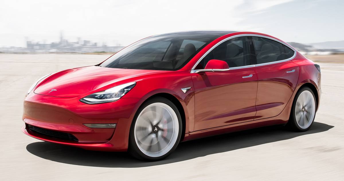 How to Buy a Used Tesla Model 3: Price Decrease and Market Outlook