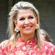 Koningin Máxima schittert in prachtige, luchtige jurk met bloemenprint
