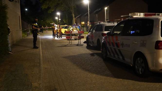 Zwaargewonde vrouw overlijdt op straat in Arnhem: ‘Ze was naakt’