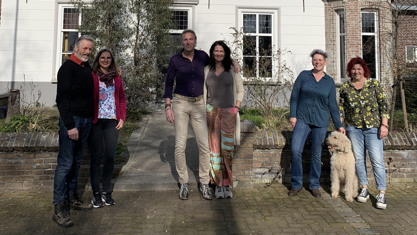Vanavond op tv Bed & Breakfast, Vera en De Verhulstjes Foto AD.nl