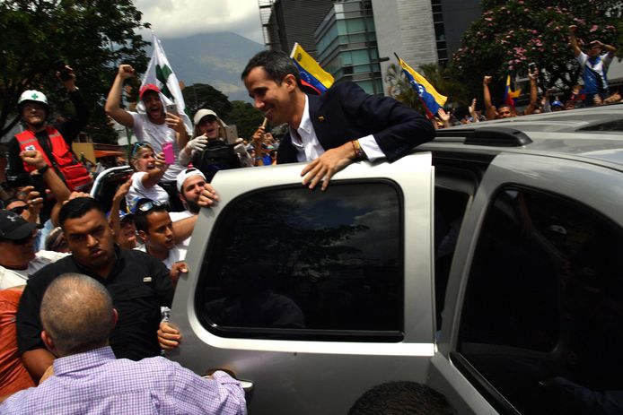 De Venezolaanse oppositieleider Juan Guaidó is teruggekeerd in Venezuela.
