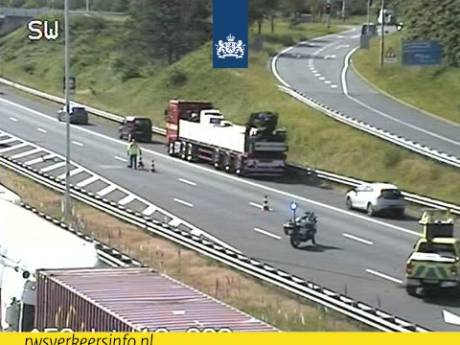 Ongeluk op A58 bij Oirschot, rijstroken tijdelijk dicht richting Tilburg en bijna uur vertraging