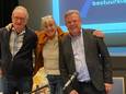 De vertrekkende bestuursleden: Jos van der Linden, Ineke Voogd en Frans Broos.