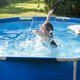 Zwembad in de tuin? Zo vaak moet je het water verversen
