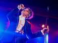 Jarige Pete Doherty eert overleden Belgische fan in Brussel