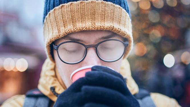 Vous portez des lunettes? Des scientifiques révèlent le secret pour en finir avec la buée sur vos verres
