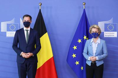 Interdiction de voyager: la Belgique justifie devant l’Europe sa mesure controversée