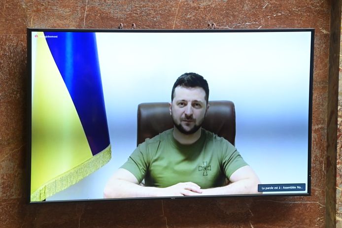 Le président ukrainien Volodymyr Zelensky