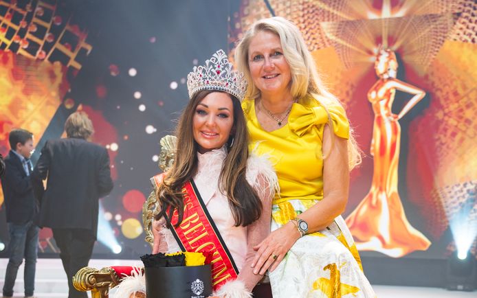 Darline De Vos en Chayenne toen ze tot Miss België was gekroond