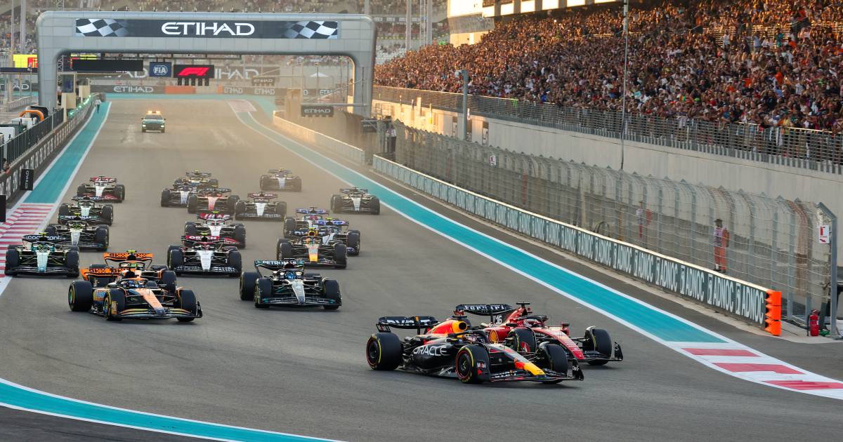 Спринтерские выходные Формулы-1 пересматриваются, а также изменяются правила, касающиеся DRS.  Формула 1