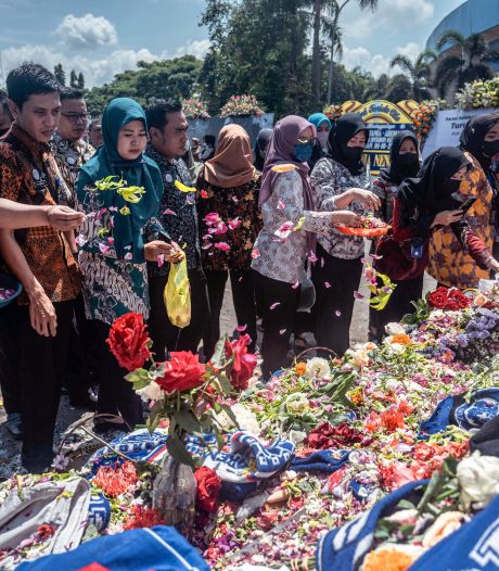 Politiechef erkent fouten rond stadionramp Indonesië, medewerkers Arema FC levenslang geschorst
