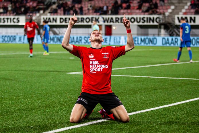Helmond Sport Uitblinker Draagt Doelpunten Tegen Jong Ajax Op Aan Zijn Opa Ik Weet Dat Hij Trots Is Keuken Kampioen Divisie Ed Nl