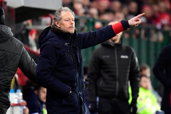 Michel Preud'homme als coach van Standard.