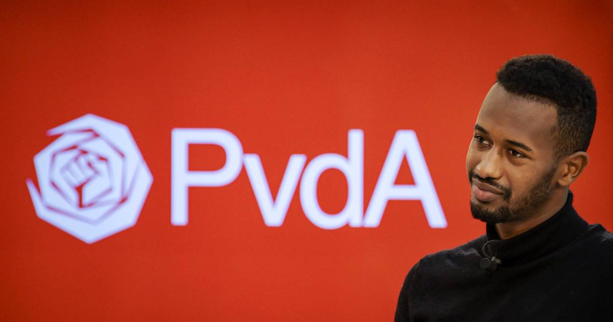 Habtamu de Hoop (22) namens PvdA met stip de Tweede Kamer in