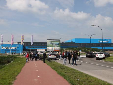 Psychische hulp voor medewerkers van Bol.com, sommige pakketten zijn mogelijk vertraagd