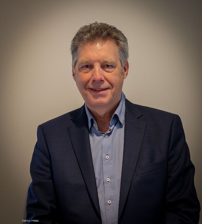Ton Lemmen, functionaris inwonerscontact
