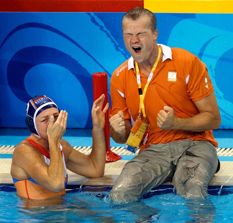 Robin van Galen is uitzinnig na de gewonnen olympische finale in 2008. Beeld anp