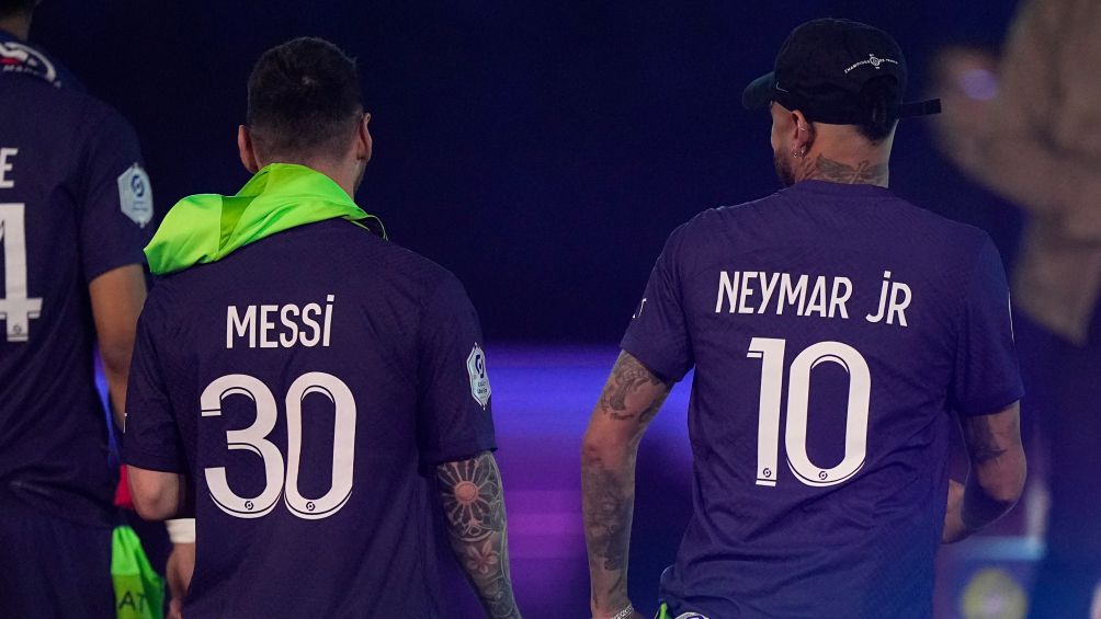 Neymar zwaait Lionel Messi uit bij Paris Saint-Germain: ‘Het liep niet zoals we gedacht hadden, maar we hebben alles geprobeerd’