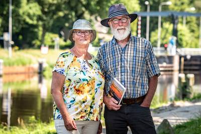Een half jaar lang wonen in een ruimte zo klein als een badkamer: ‘Wind in de zeilen is mythisch’