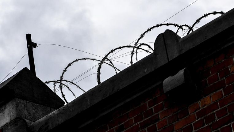 Ss Ers Van Vorst Riskeren Zelf Celstraf 24 Cipiers En Directrice Mishandelen En Vernederen Gevangenen Gevangenissen Nieuws Hln