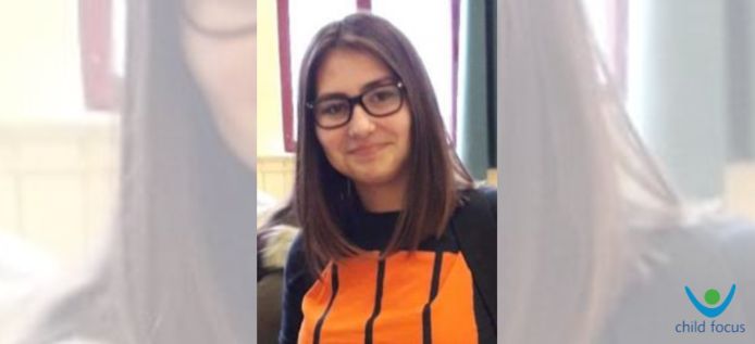 Sirine Van Damme (15) uit Brussel is sinds gisterenochtend vermist.