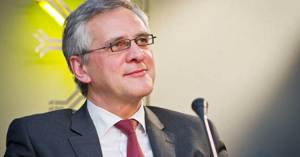 Peeters: 