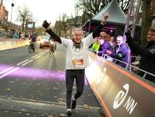 Pas als ook Armand over de finish is, is de Zevenheuvelenloop echt afgelopen: ‘Het ging eigenlijk best wel goed’