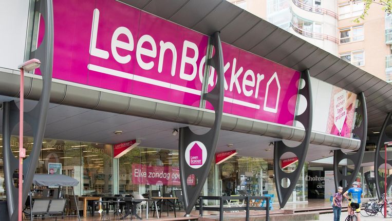 Leen Bakker, kroonjuweel van Blokker, staat nog maar net in de etalage het is al verkocht
