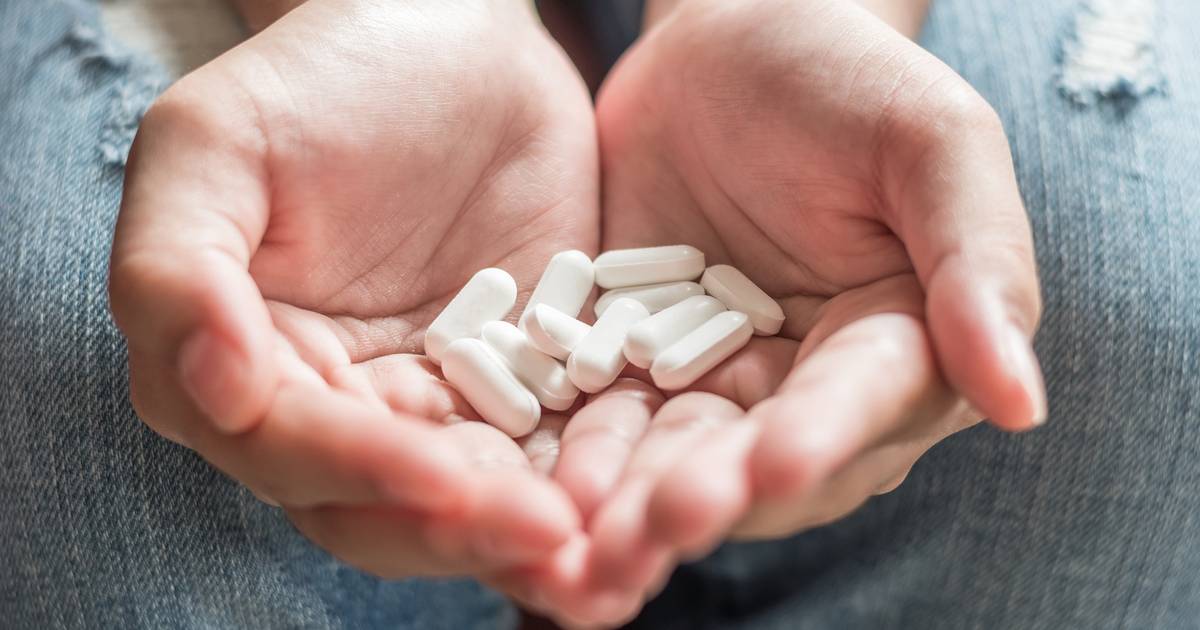 Rising Concern: Increase in Deliberate Overdoses among Young People with Ibuprofen and Paracetamol