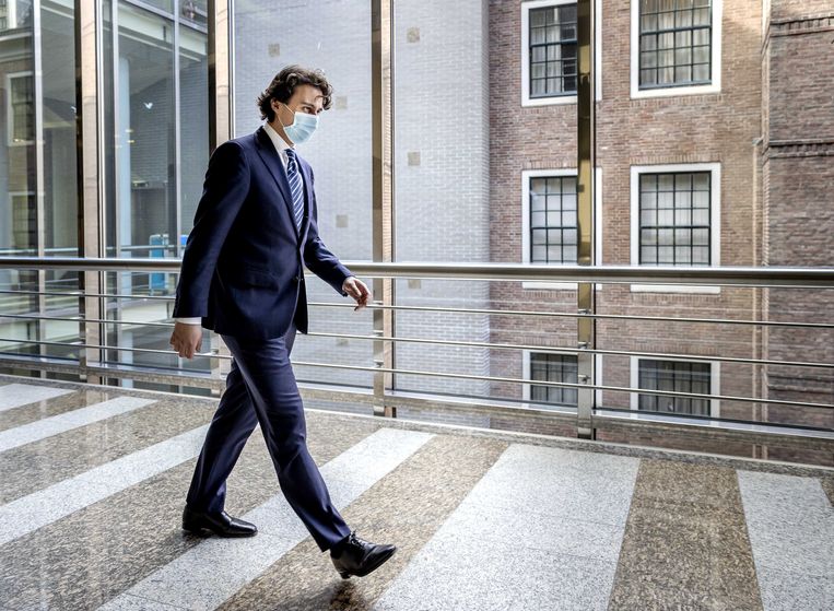 GroenLinks-leider Jesse Klaver in Den Haag. Het aantal zetels van zijn partij is bijna gehalveerd. Beeld ANP