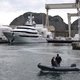 De jacht is geopend op de varende droompaleizen van de Russische oligarchen