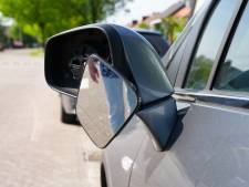 Autospiegels vernield in straat in Bunschoten (en dat is niet de eerste keer)