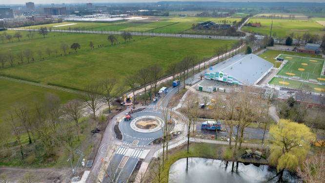 Spookrijdende fietsers verleden tijd als nieuwe Bennekomse rotonde eind deze week klaar is