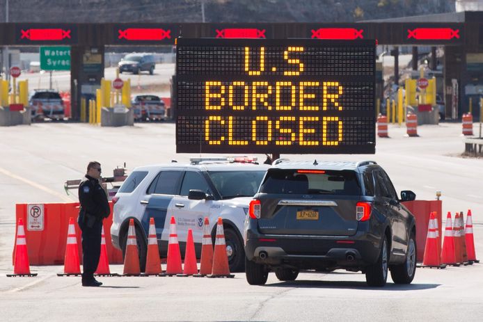 De Canadees-Amerikaanse grens blijft gesloten voor niet-essentiële verplaatsingen.