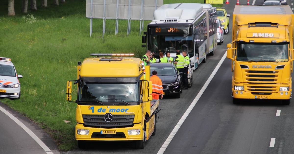 A58 bij Goes kort afgesloten vanwege een ongeval.