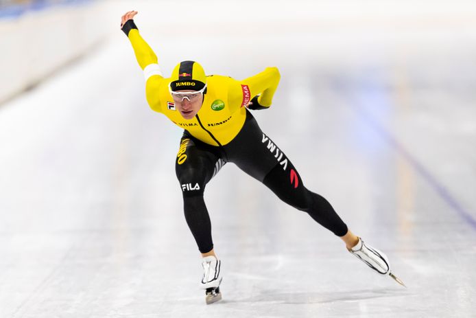 Schaatser Beau Snellink tijdens de Eindhoven Trofee.