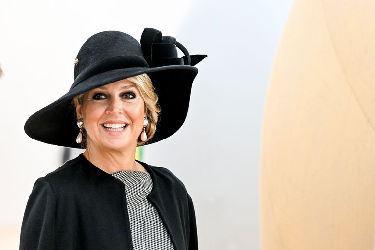 Máxima kiest voor parels en grote hoed op tweede dag in Slowakije Beeld Brunopress/Patrick van Emst
