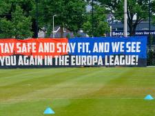 FC Utrecht-fans steken spandoek Willem II in brand: ‘We willen onze supporters oproepen niet te reageren’