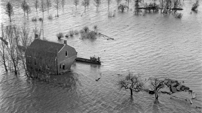 Foto’s van pionier in luchtfotografie brengen Watersnoodramp tot leven