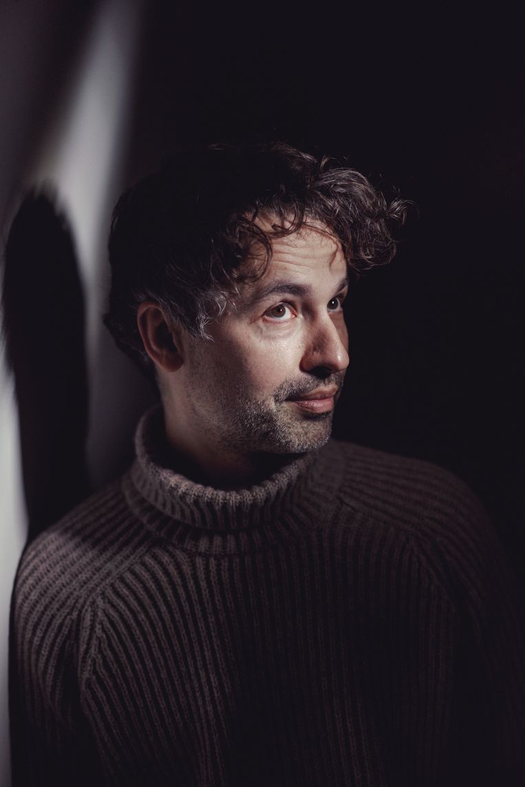 'Ik denk dat ik soms te hard werk om een echt goede vriend te zijn, al laat vriendschap zich niet in tijd uitdrukken.' Beeld © Stefaan Temmerman