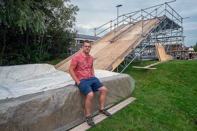Edwin Vrijer bouwt en bedenkt de obstakels voor de Polderchallenge: ‘Het is hard werken’