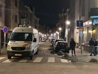 Overvallers gooien granaat in café terwijl ze wegvluchten na overval in Anderlecht