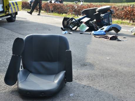 Bejaarde vrouw in scootmobiel op zebrapad aangereden: ‘Oranje was háálbaar!’